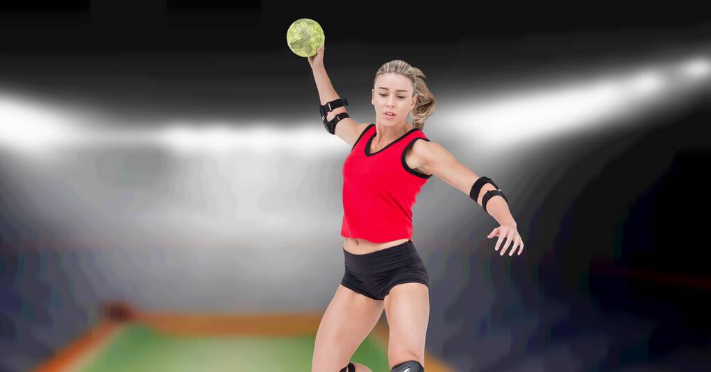 ぼやけた屋内コートの背景にボールを投げジャンプする女性バレーボール選手の構成。スポーツと競争の概念をデジタルで生成し. - 写真・画像