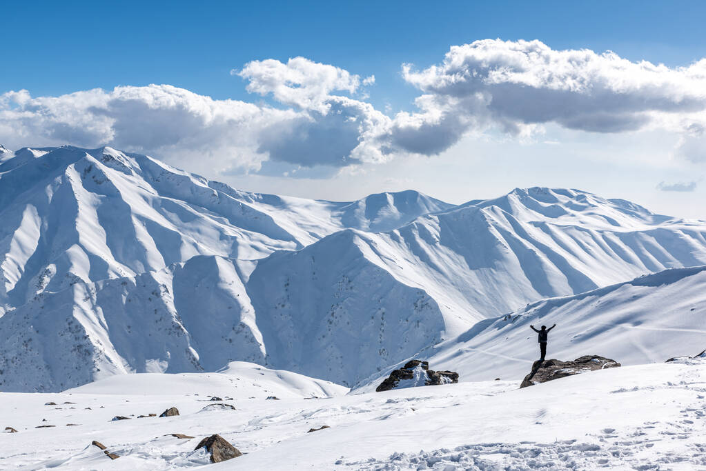 Saison d'hiver, Gulmarg est une ville, une station de montagne, une destination touristique et de ski populaire, Cachemire, Inde - Photo, image