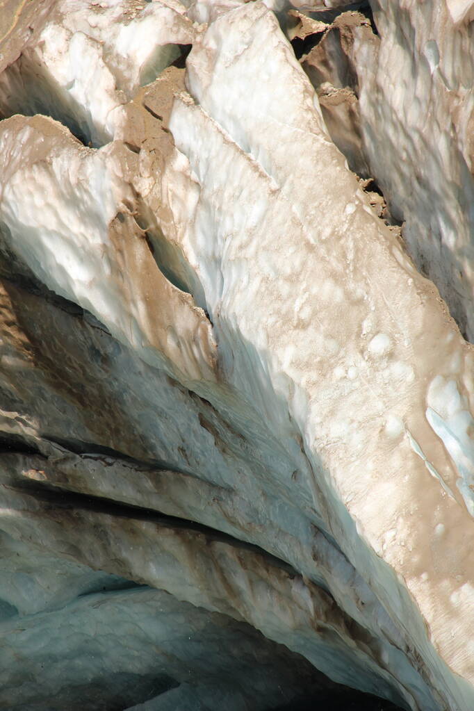 Soyut desen, buzul dokusu, buzdağı yüzeyi, kirli buz arkaplanı.  - Fotoğraf, Görsel