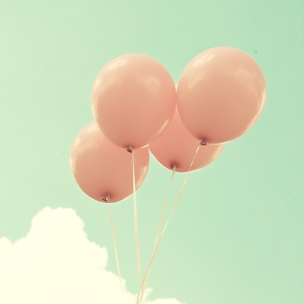 Quatro balões rosa vintage
 - Foto, Imagem