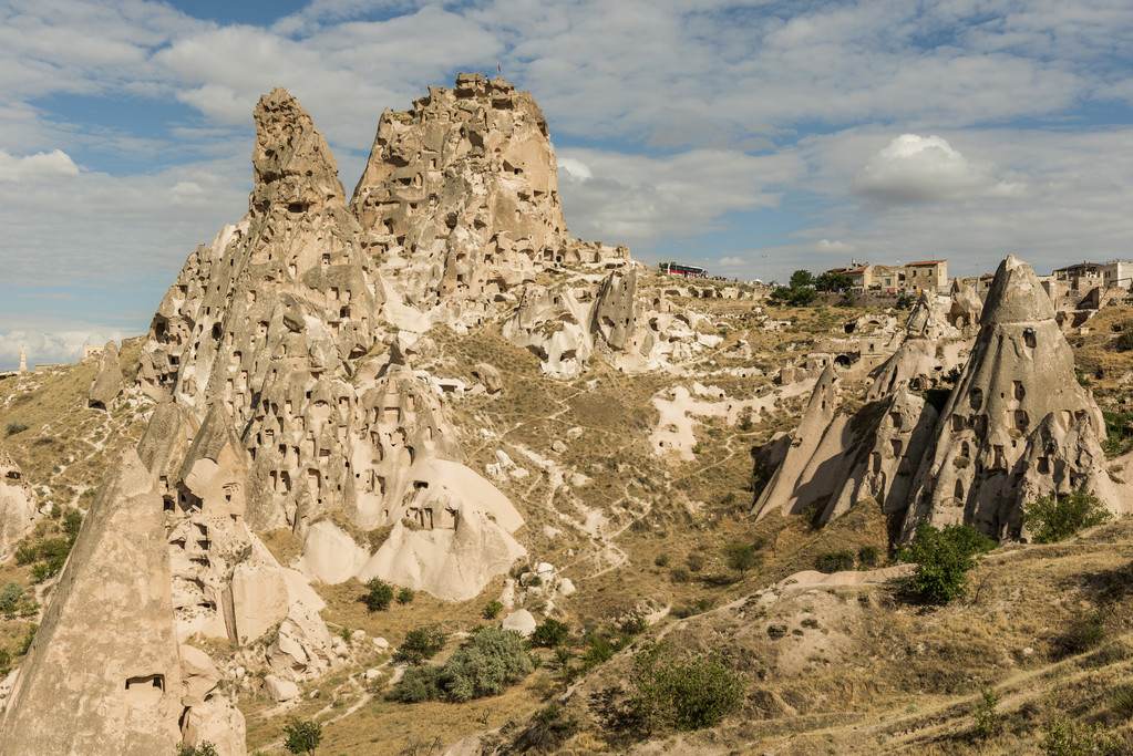 rano zmierzch w bajkowe kominy w goreme doliny Kapadocji - Zdjęcie, obraz
