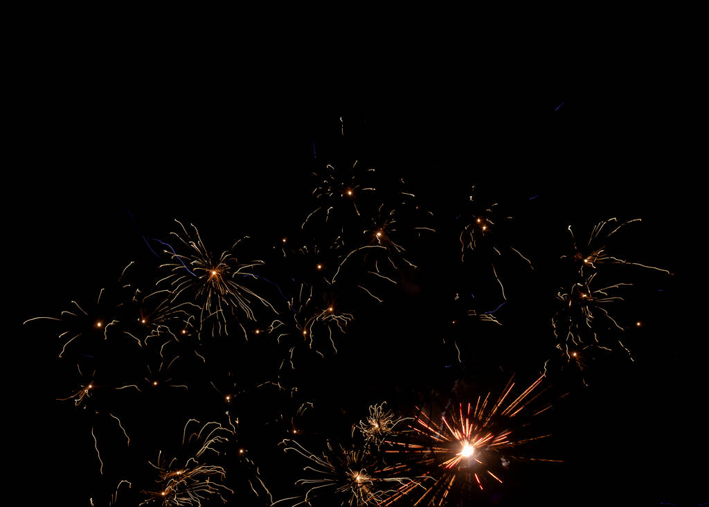 brilhantes festivos fogos de artifício na noite - Foto, Imagem