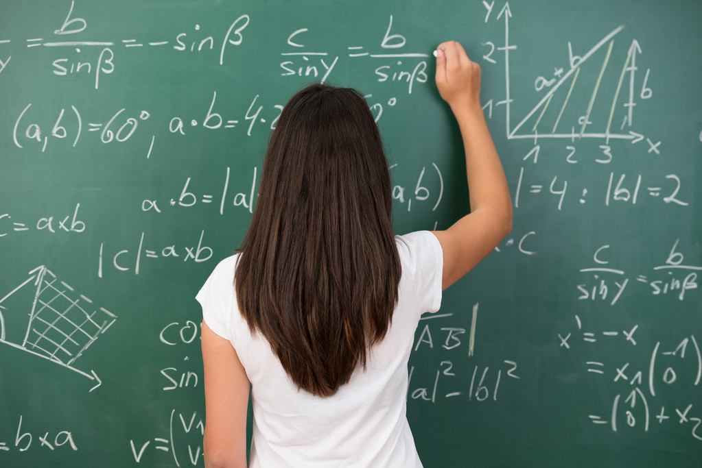 女性数学問題 - 写真・画像