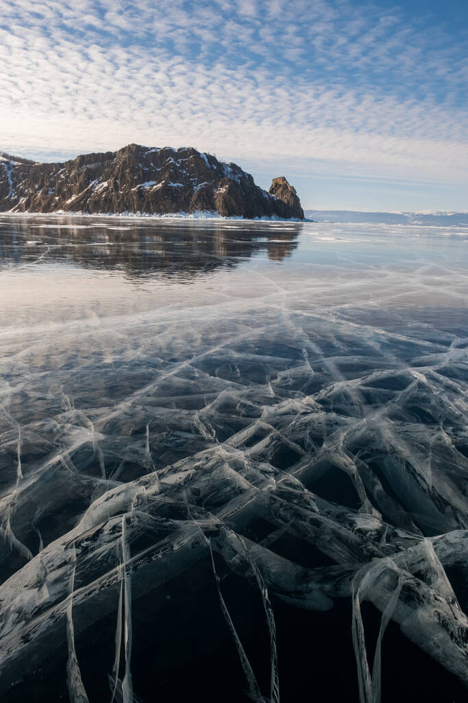 Läpinäkyvä jää Baikal - Valokuva, kuva