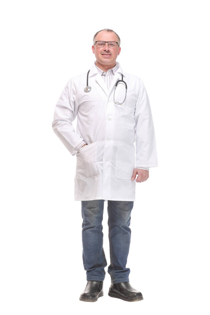 Portret van gelukkig arts met een stethoscoop camera kijken - Foto, afbeelding