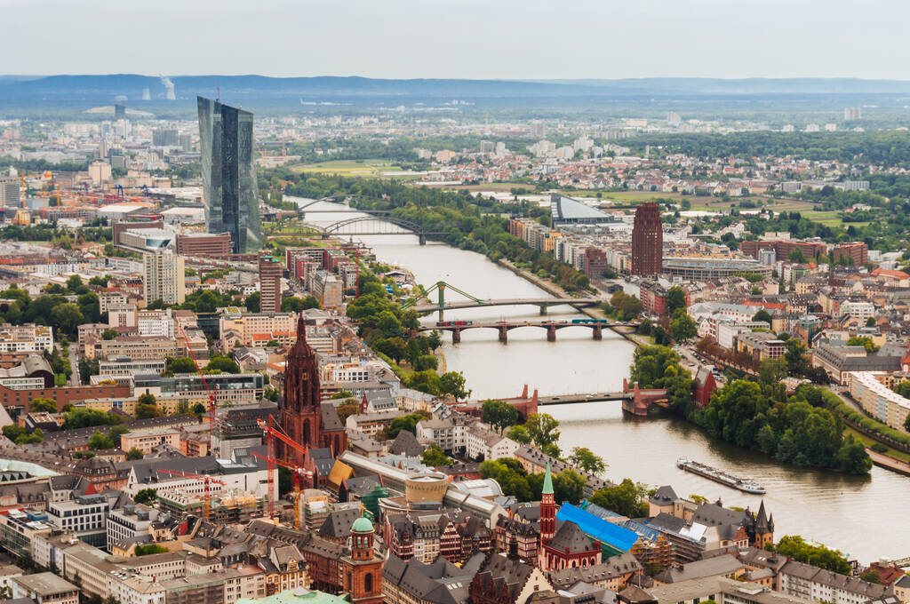 Frankfurt am Main 'in panoramik manzarası. - Fotoğraf, Görsel