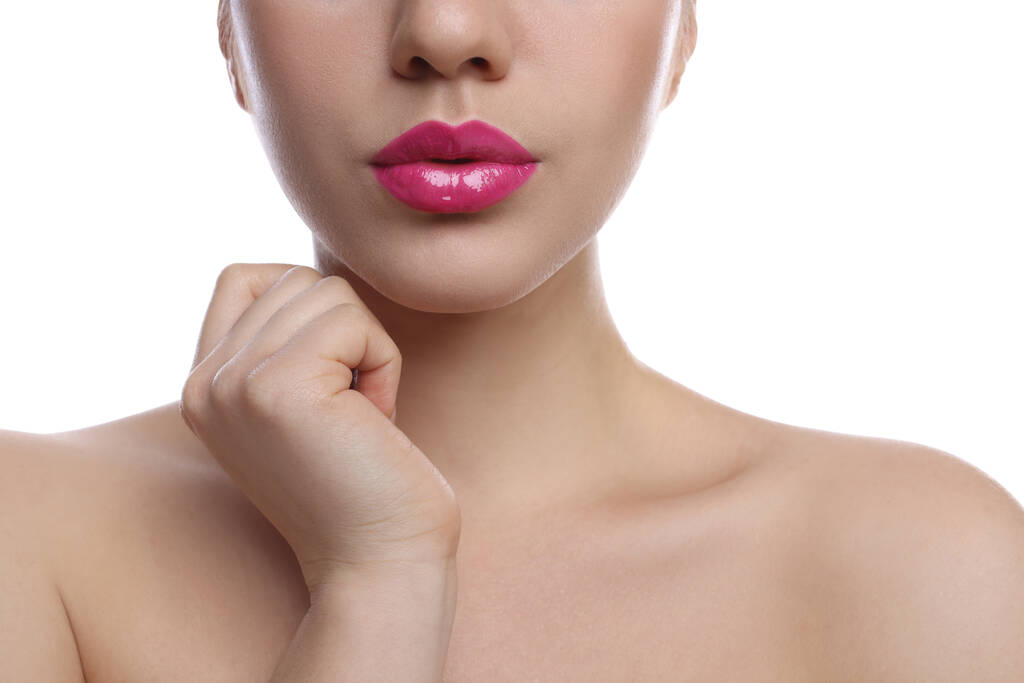 Крупним планом вид жінки з красивими повними губами на білому тлі
 - Фото, зображення