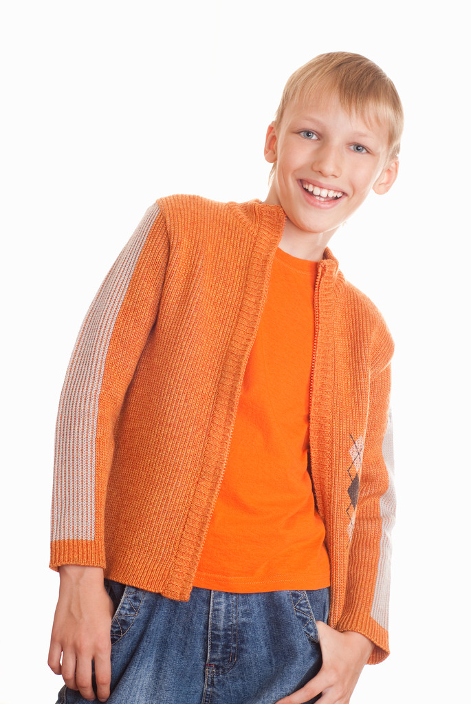 オレンジ色のシャツですてきな男の子 - 写真・画像