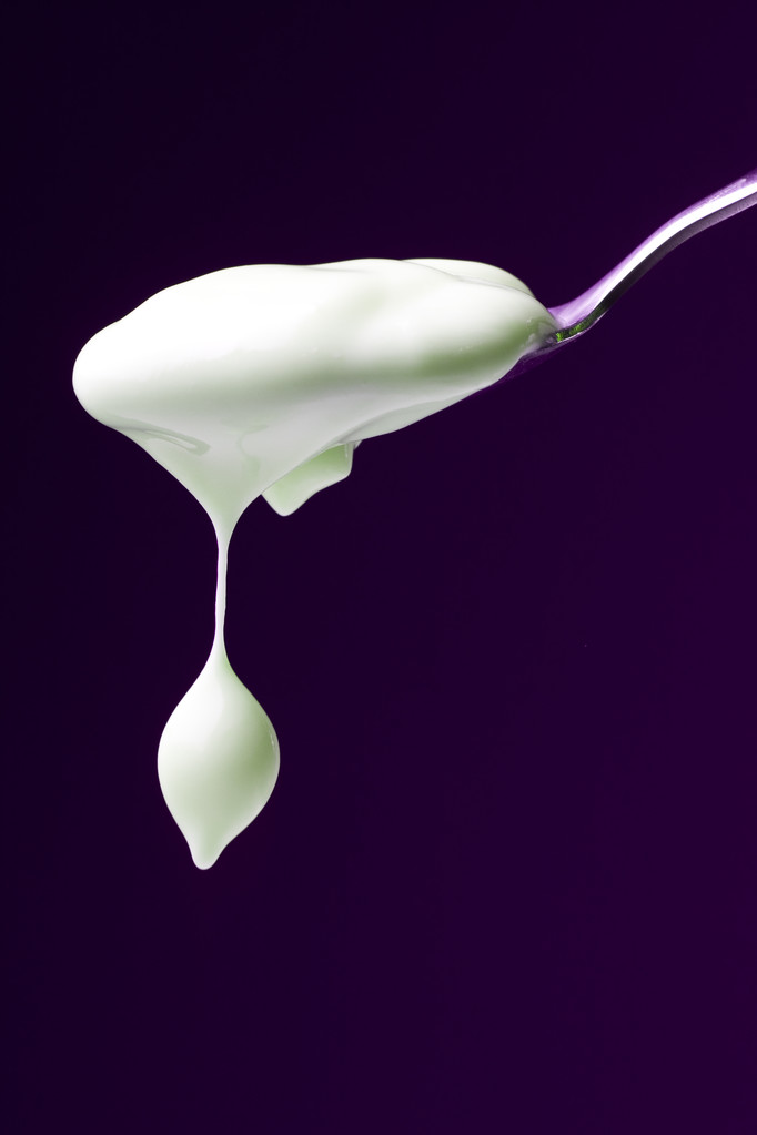 lžíce s jogurtem - Fotografie, Obrázek
