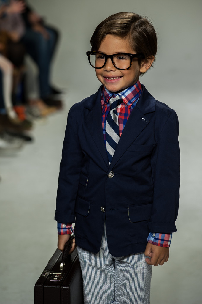 Clarks önizleme petite geçit töreni çocuklar moda haftası - Fotoğraf, Görsel