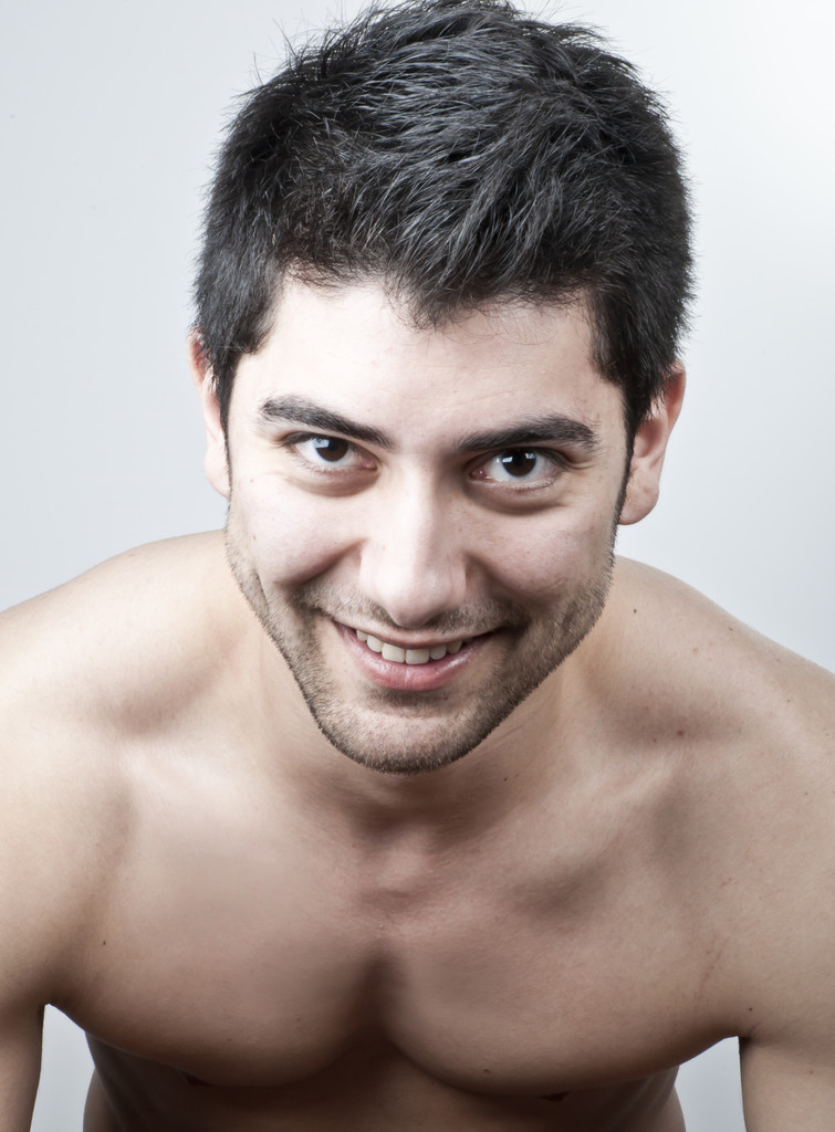Сексуальний молодий голий чоловік
 - Фото, зображення