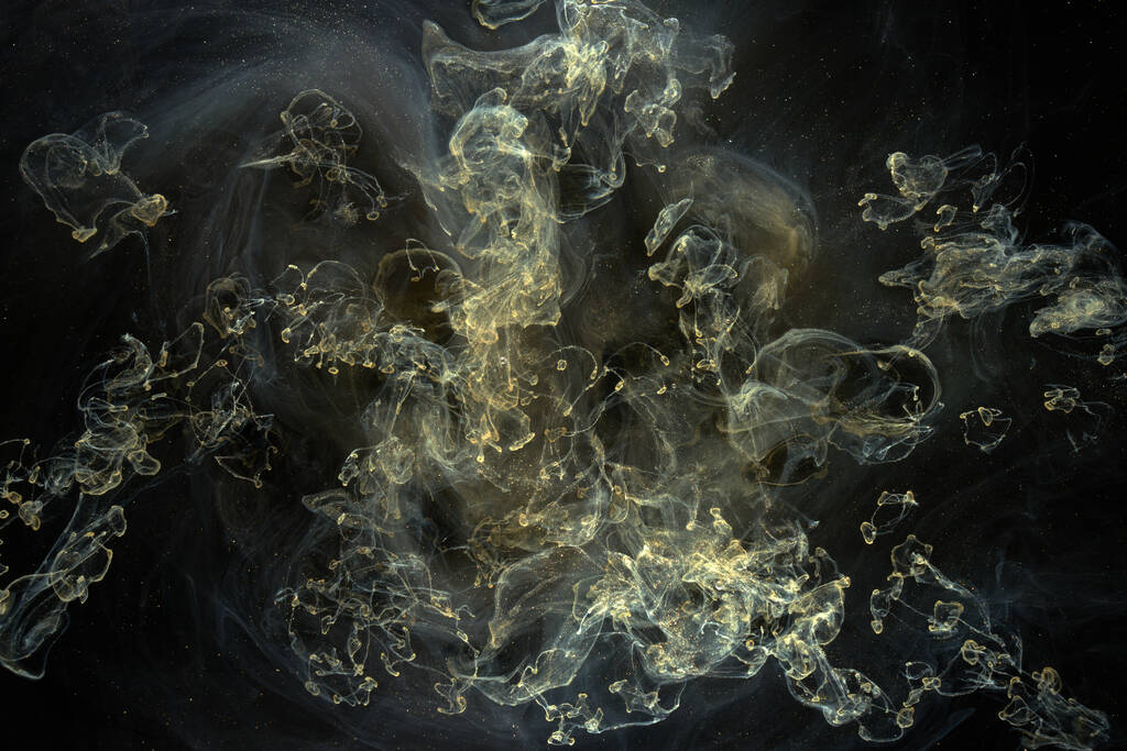 Płyn płynny sztuka abstrakcyjne tło. Ciemny wielobarwny dym tańczące farby akrylowe pod wodą, ocean kosmiczny, eksplozja wszechświata - Zdjęcie, obraz