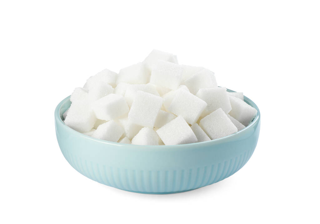 Чаша сахара кубики изолированы на белом - Фото, изображение