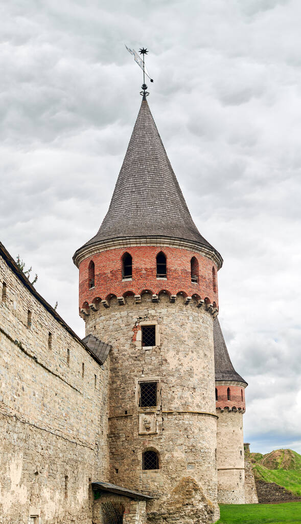 Кам'янець-Подільська фортеця історична цінність в Україні - Фото, зображення