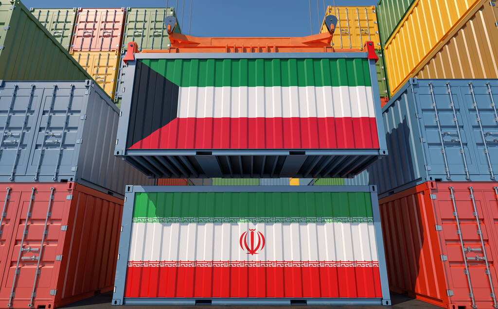Cargo containers with Iran and Kuwait national flags. 3D Rendering - Foto, immagini