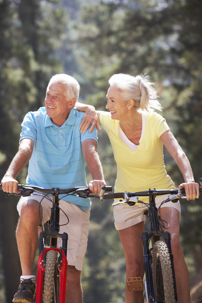 Senior couple on bike ride - Photo, Image