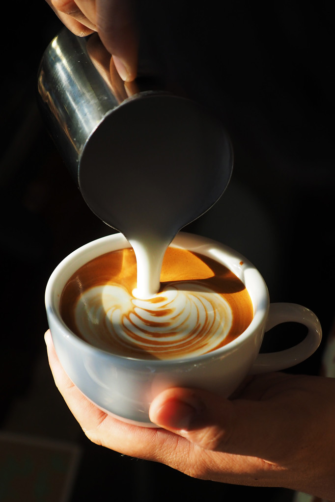 Latte sanat kahve  - Fotoğraf, Görsel