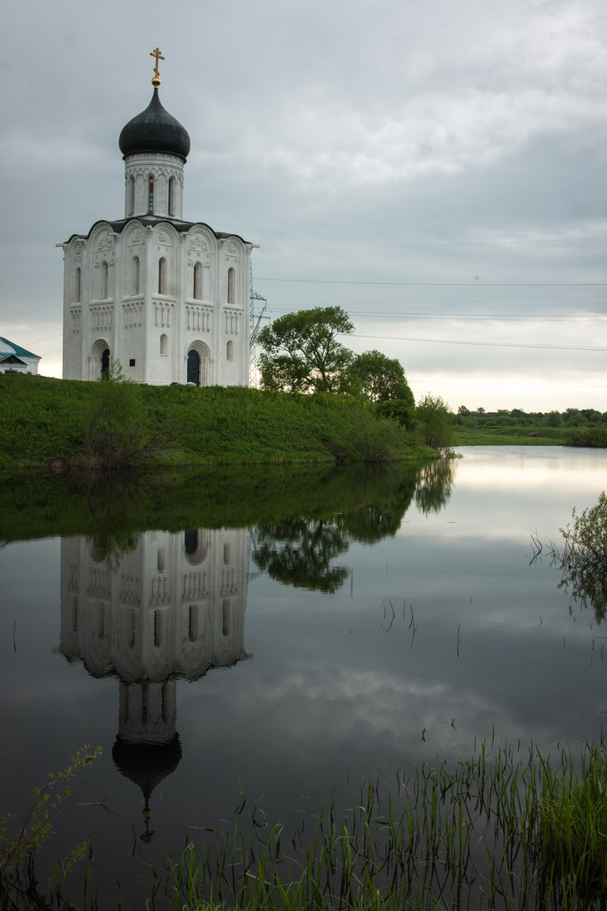 Церква Взаємодії на Нерлі - Фото, зображення