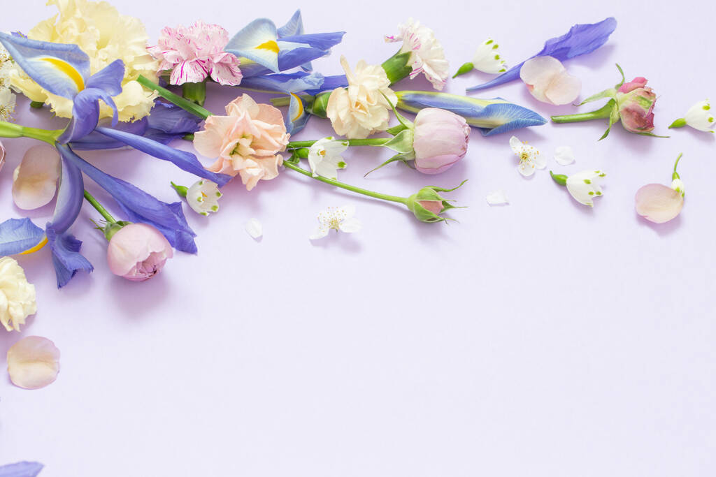 belas flores de primavera no fundo de papel - Foto, Imagem