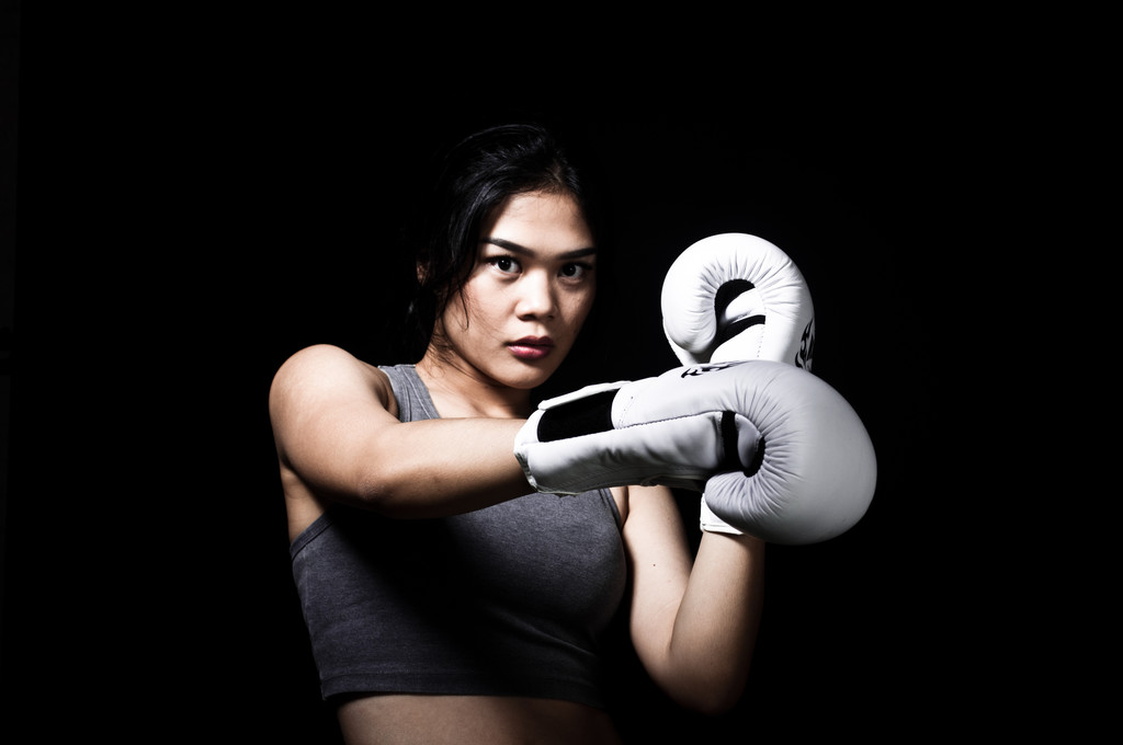 Azji kobieta bokser - Zdjęcie, obraz