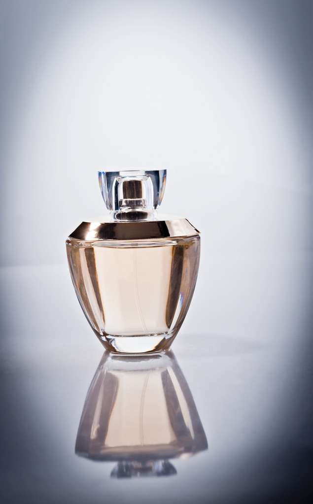 Eine Flasche Parfüm - Foto, Bild