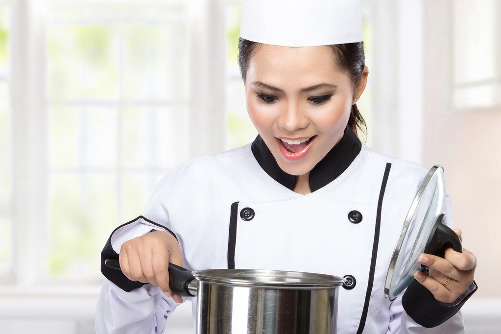 jovem chef mulher cozinhar
 - Foto, Imagem