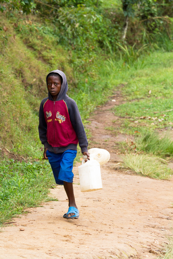 ruandai fiú - Fotó, kép