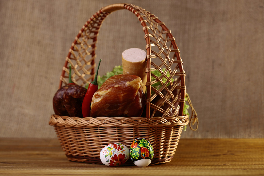 Traditional Easter basket - Photo, Image