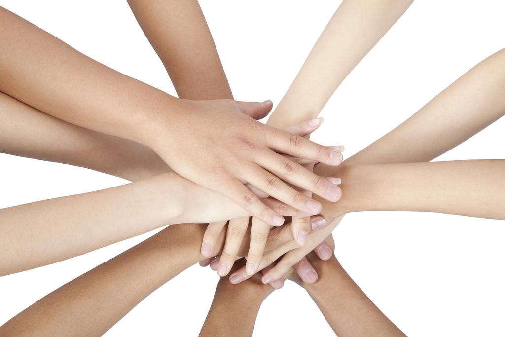 Ryhmän kädet yhdessä eristetty valkoinen
 - Valokuva, kuva