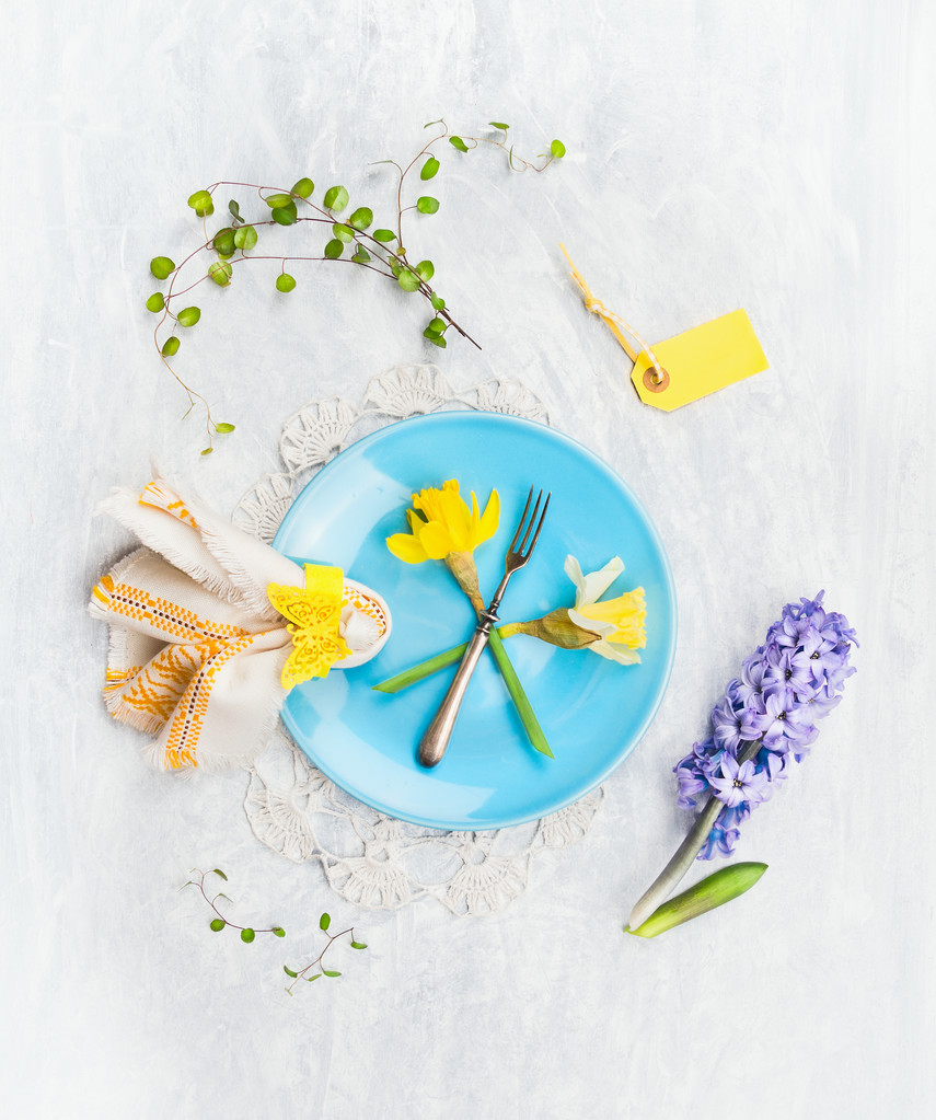 Blue plate with decorations - Photo, Image