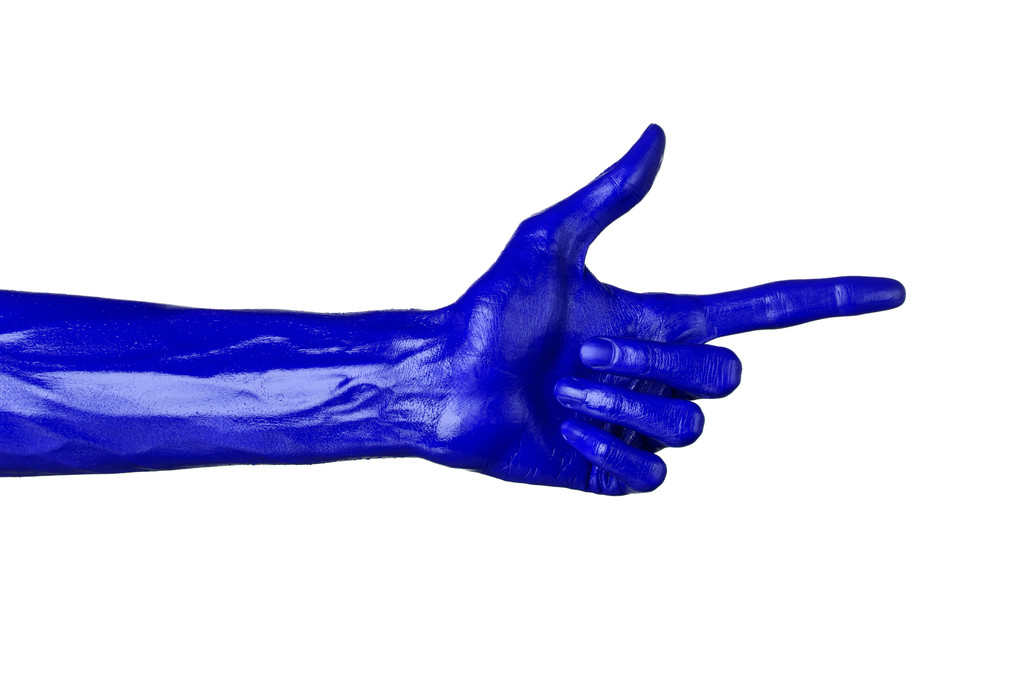 Блакитна рука на білому тлі, ізольована, фарба
 - Фото, зображення