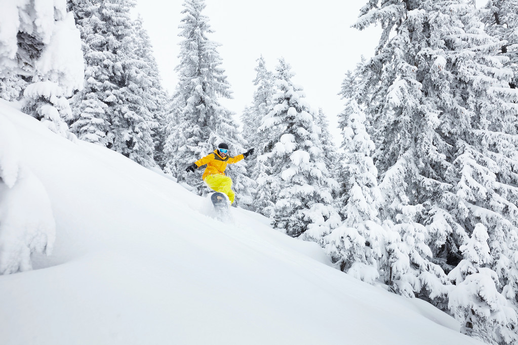 Freeride snowboarder on ski slope - Photo, Image
