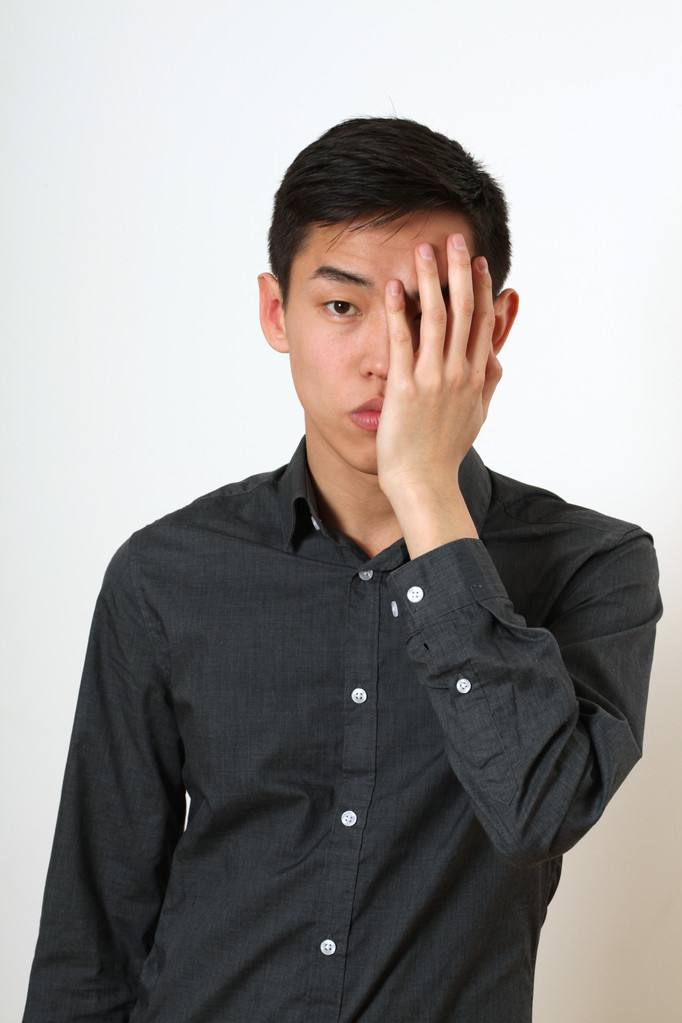 Frustrado homem asiático
 - Foto, Imagem