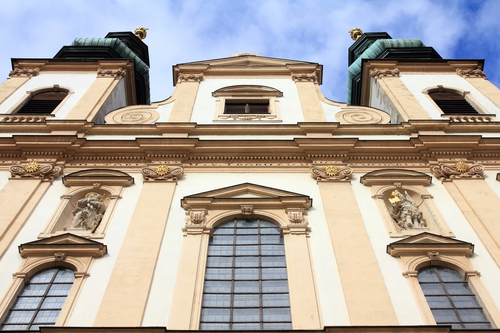 kirkko Wienissä
 - Valokuva, kuva