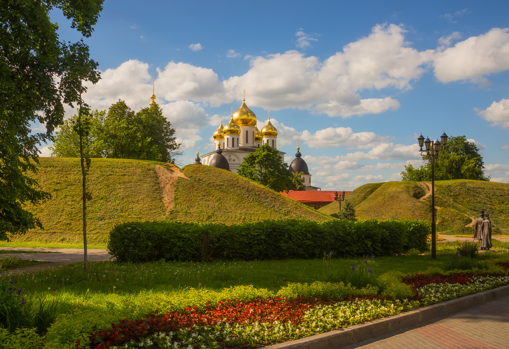 Θέα Dmitrov. Κρεμλίνο. Καθεδρικό ναό Ουσπένσκι - Φωτογραφία, εικόνα