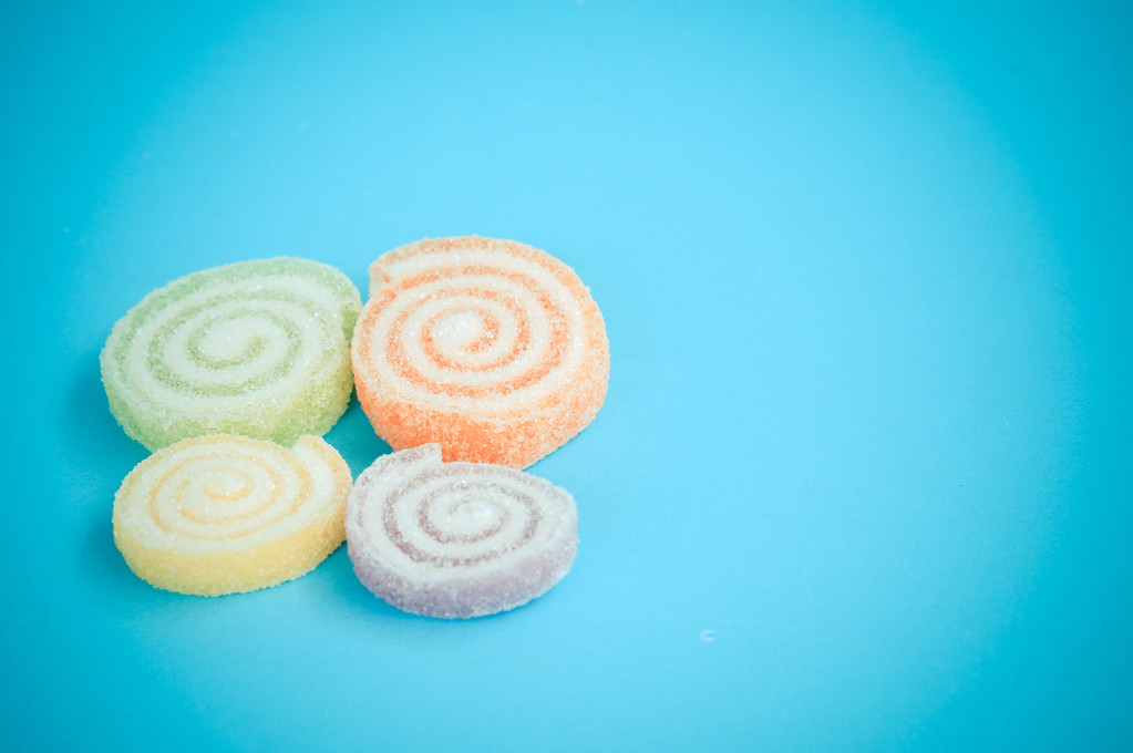 Барвисті фруктово-паста цукерки з ефектом фільтра ретро вінтажний стиль
 - Фото, зображення