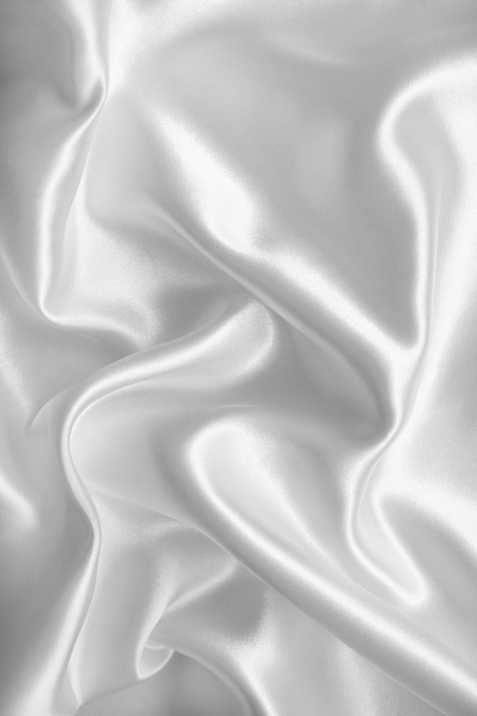 glatte, elegante weiße Seiden- oder Satin-Textur als Hochzeitshintergrund - Foto, Bild