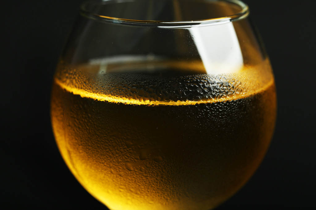 Copo de vinho no fundo escuro - Foto, Imagem