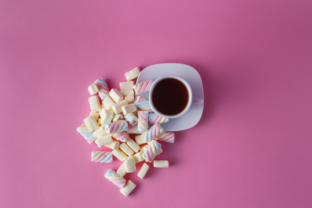 Šálek čaje s marshmallow - Fotografie, Obrázek