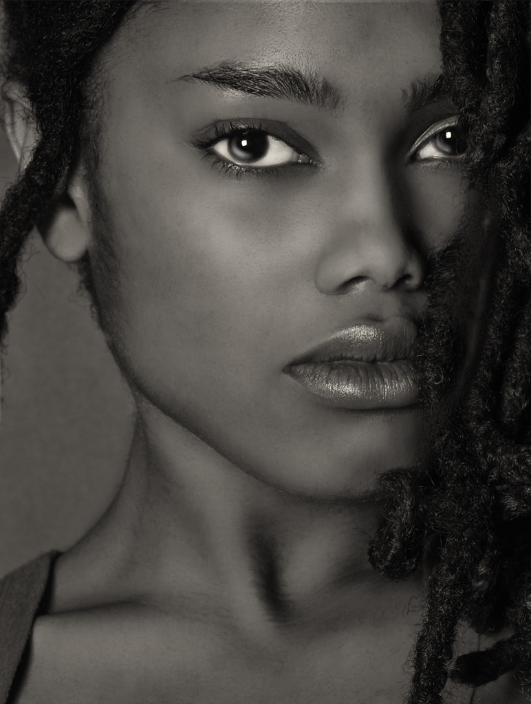 Giovane donna nera - Foto, immagini