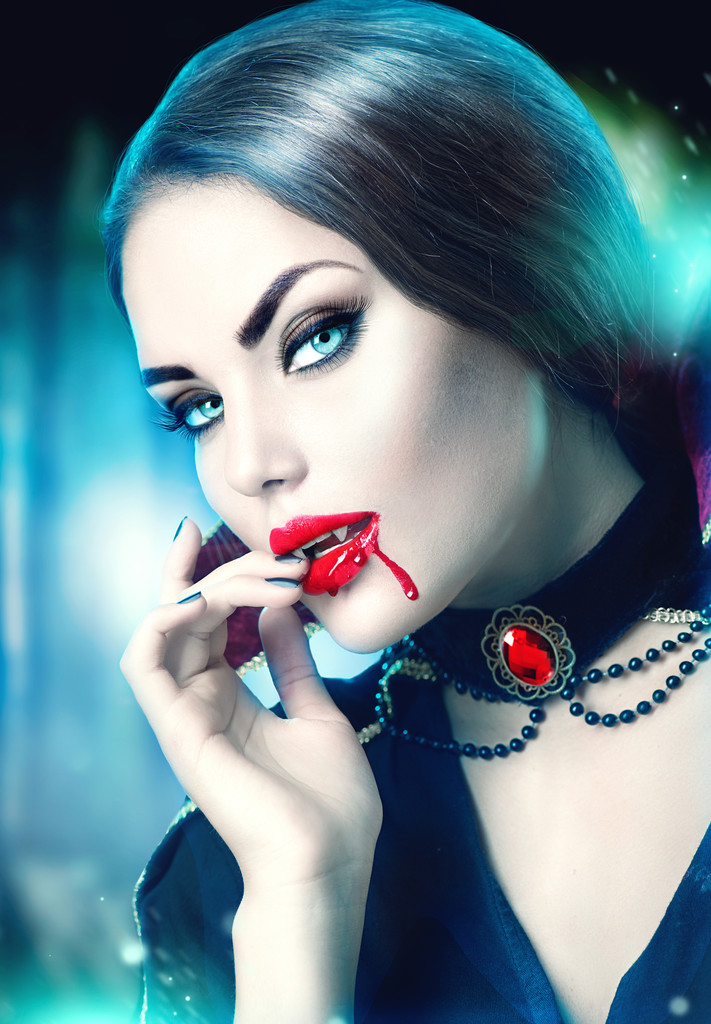 Kaunis halloween vampyyri nainen muotokuva
. - Valokuva, kuva