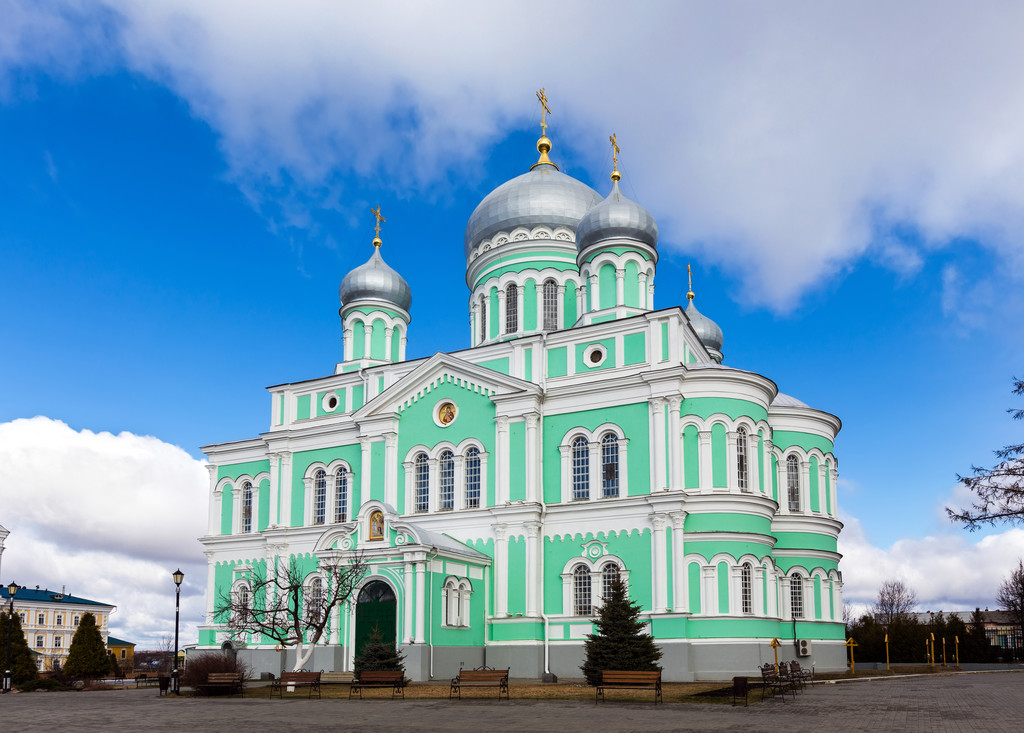 Santísima Trinidad Monasterio Serafín-Diveevo, Diveevo, Rusia
 - Foto, imagen
