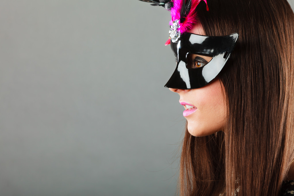 mujer con máscara veneciana de carnaval
 - Foto, Imagen