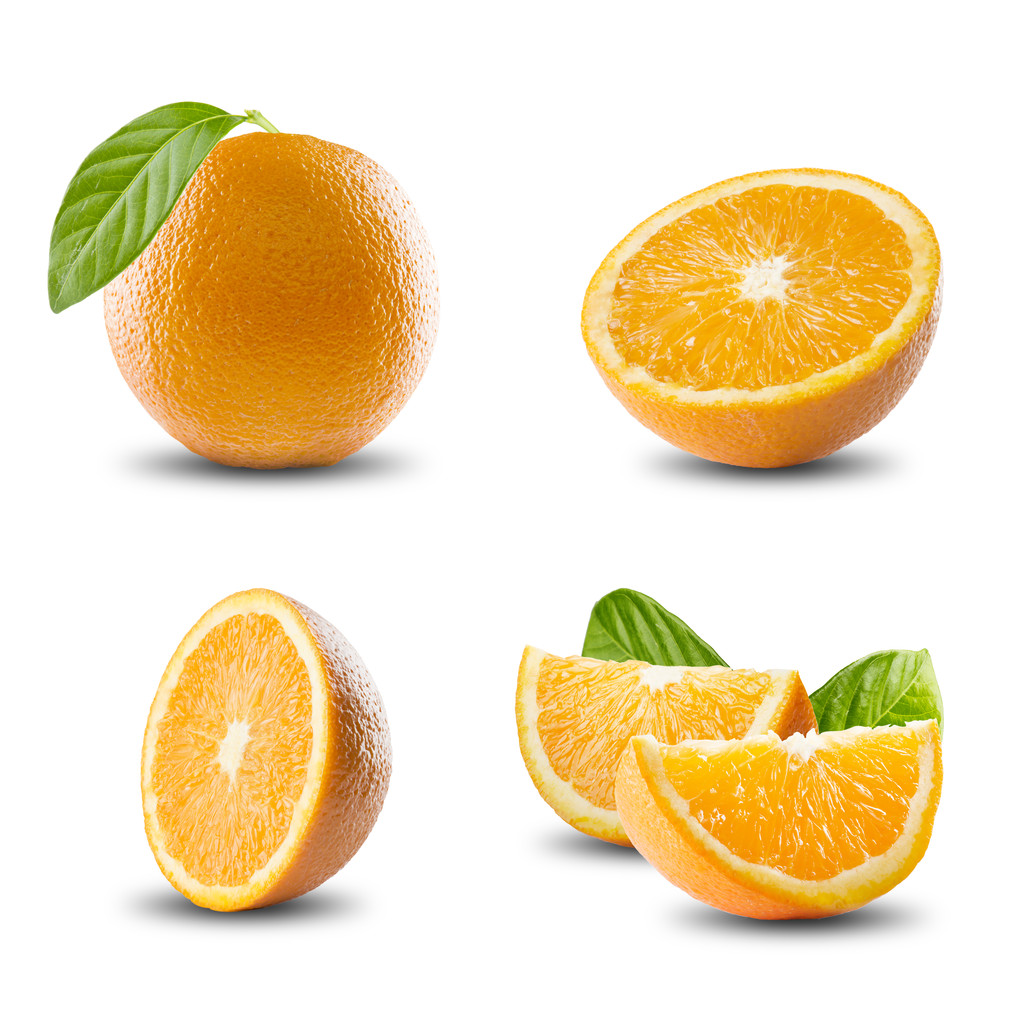 Tuoreet appelsiinit valkoisella
 - Valokuva, kuva