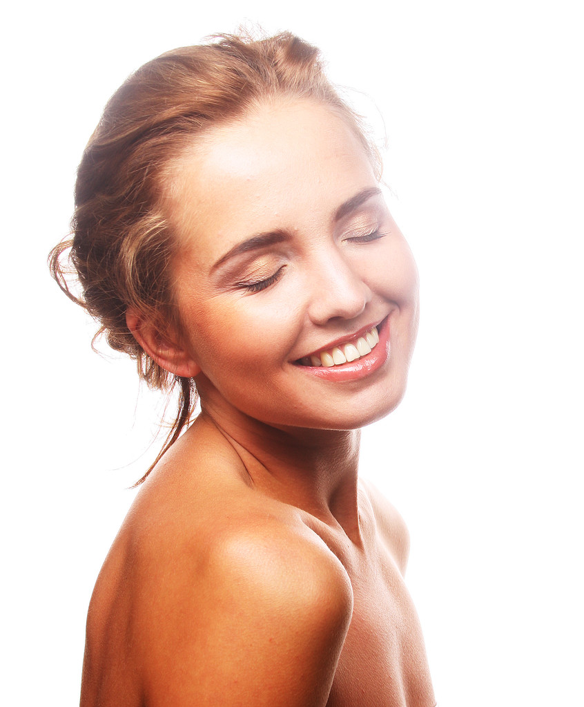 joven mujer sonriente con la piel sana
 - Foto, Imagen