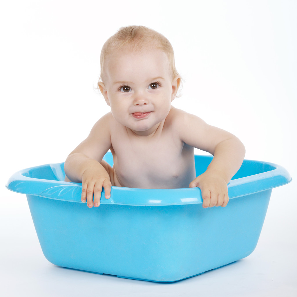 ładny mały chłopiec w kąpieli - Zdjęcie, obraz