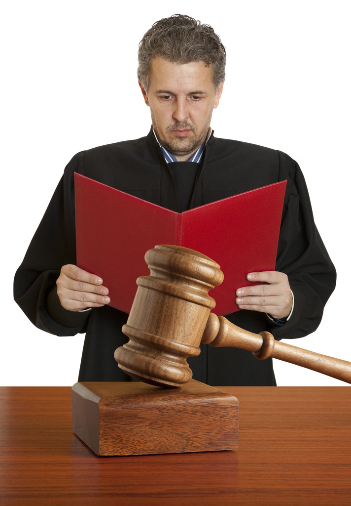 Σφυρί & αρσενικό δικαστής - Φωτογραφία, εικόνα