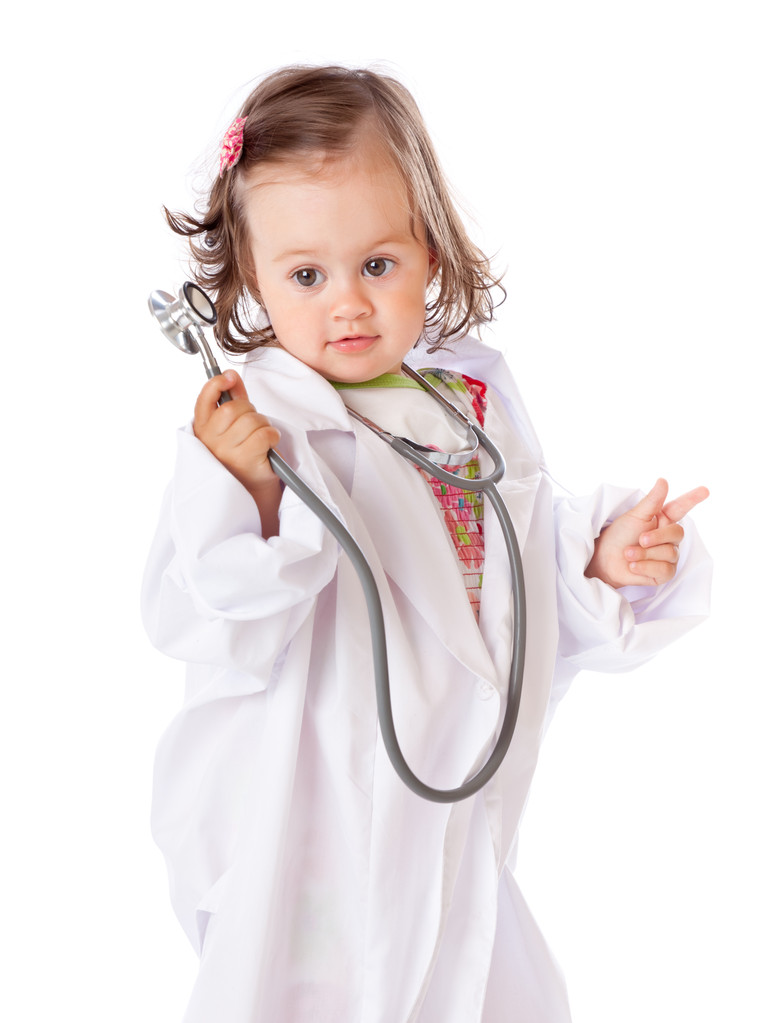 Маленькая девочка играет в доктора.
 - Фото, изображение