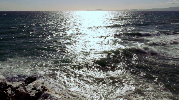 A Földközi-tenger, a este naplementét az óceán felett - Felvétel, videó