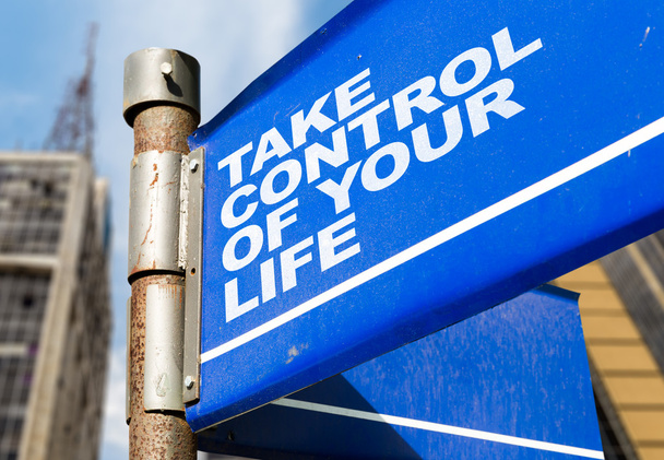 Возьмите под контроль свою жизнь, написанную на вывеске
 - Фото, изображение